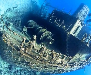 Морской дайвинг с посещением утонувших кораблей